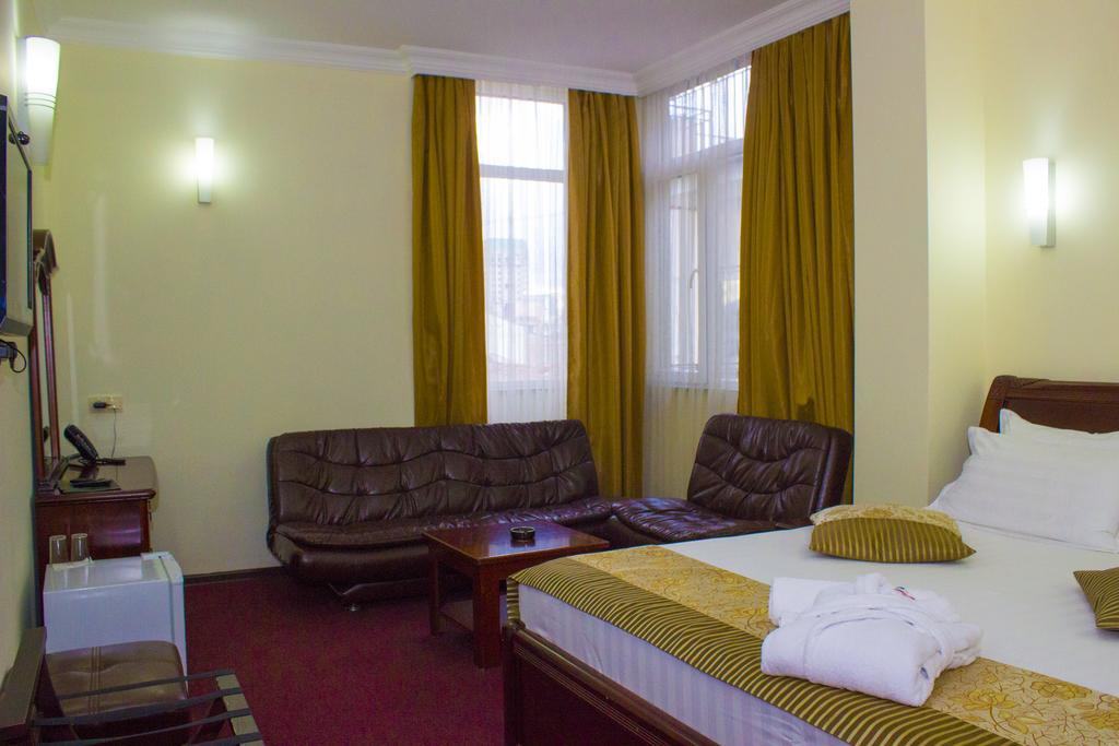 Hotel Vanilla Batumi Zimmer foto